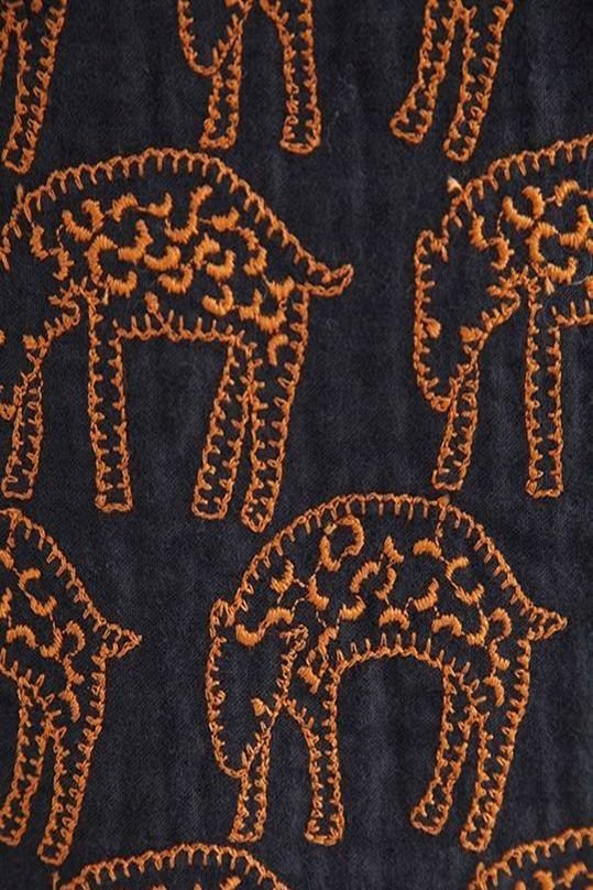 أحلام لازوردية